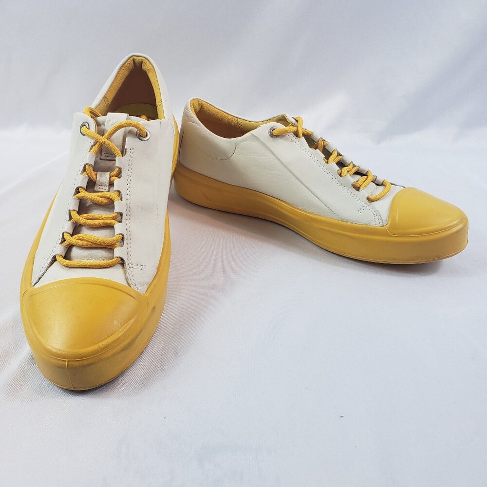 ECCO Flexure T-Cap Shadow Casual Womens Fashion Sneaker White Marigold 9